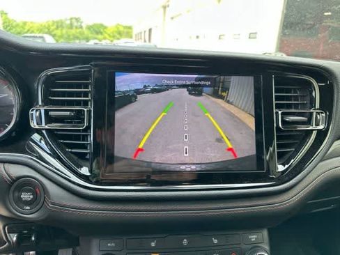 Used 2022 Dodge Durango R/T w/ Blacktop Package AWD/4WD image 13