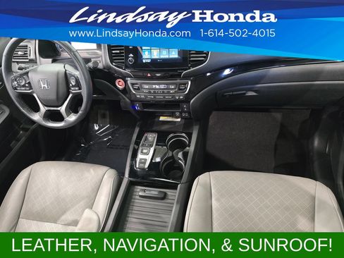 Used 2023 Honda Passport Elite image 11