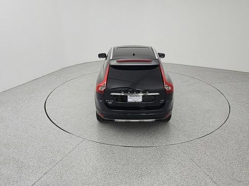 Used 2015 Volvo XC60 T5 Platinum w/ Protection Package AWD/4WD image 18