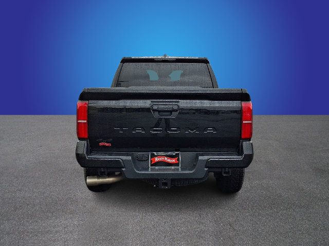 Used 2026 Toyota Tacoma TRD Off-Road AWD/4WD image 5