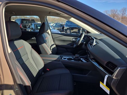 New 2026 Nissan Rogue SV w/ Rock Creek Premium Package image 15