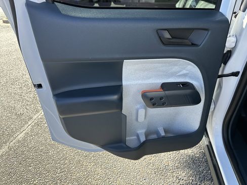 Used 2022 Ford Maverick XLT w/ XLT Luxury Package image 17