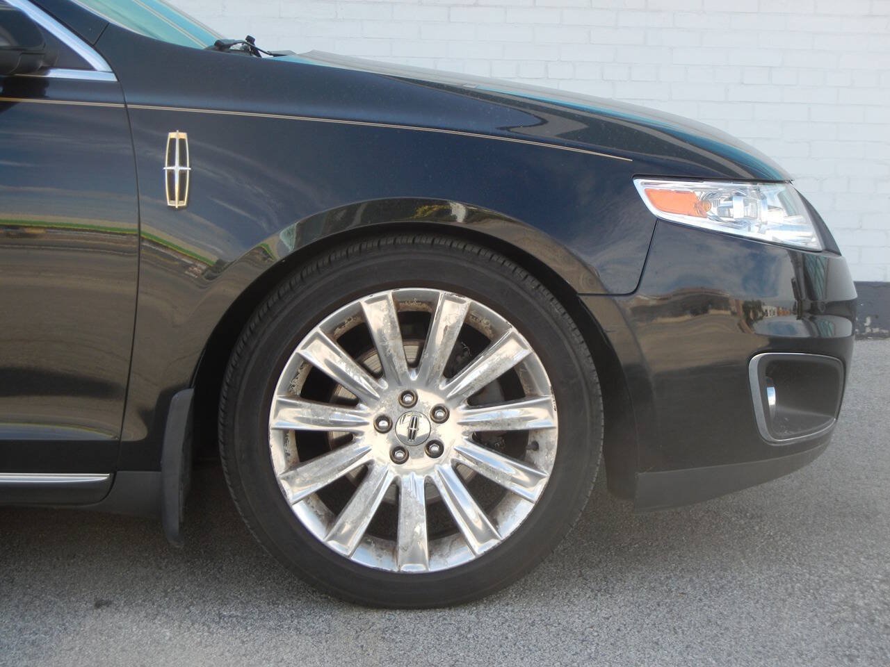 Used 2011 Lincoln MKS AWD w/ 102A Rapid Spec Order Code image 14