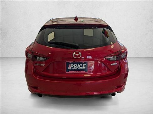 Used 2018 MAZDA MAZDA3 Grand Touring image 7