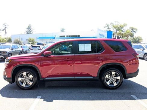 Certified 2025 Honda Pilot EX-L image 11
