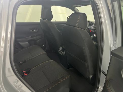 Used 2025 Honda HR-V Sport image 24