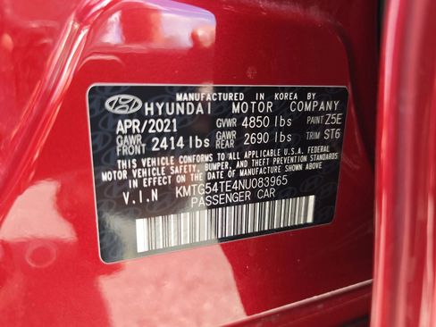 Used 2022 Genesis G70 3.3T RWD image 36