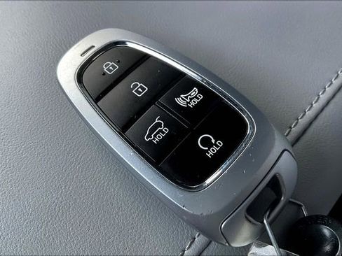 Certified 2024 Hyundai Palisade SEL image 10