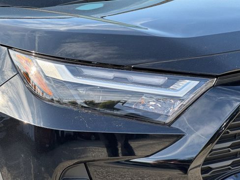 New 2025 Toyota RAV4 XLE Premium image 32