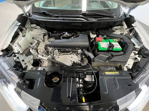Used 2019 Nissan Rogue SL w/ Premium Package AWD/4WD image 27