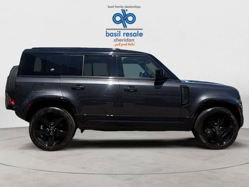 Used 2022 Land Rover Defender 110 X-Dynamic HSE AWD/4WD image 7