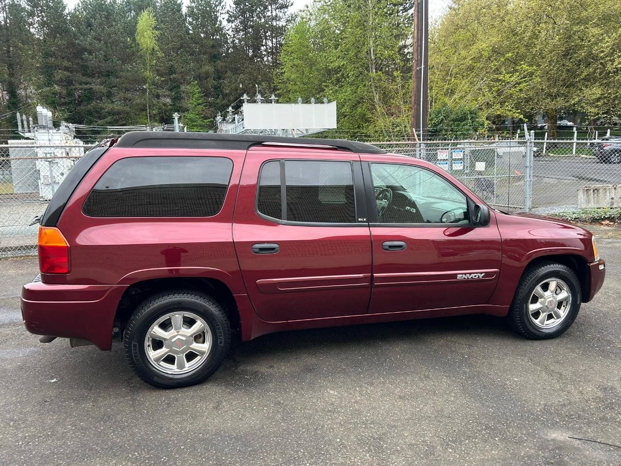 Used 2003 GMC Envoy XL SLE AWD/4WD image 4