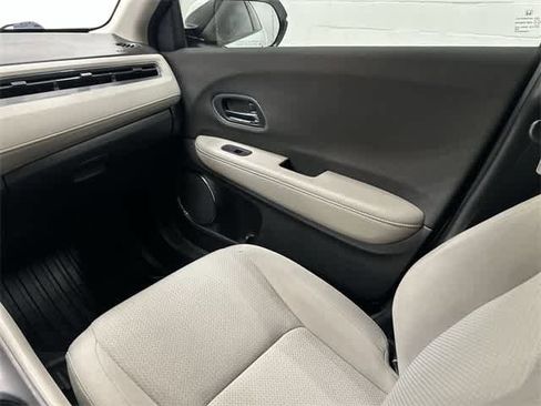 Used 2022 Honda HR-V EX image 13
