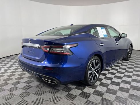 Used 2023 Nissan Maxima SV w/ Floor Mat Group image 11