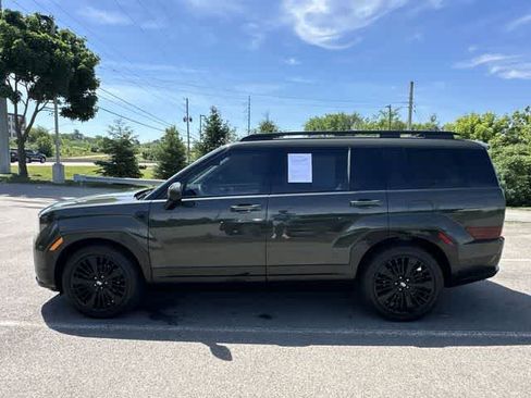 Used 2024 Hyundai Santa Fe Calligraphy AWD/4WD image 2