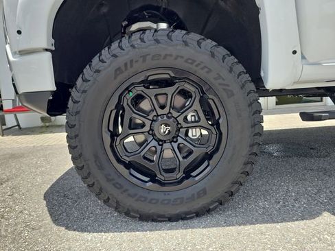 New 2026 GMC Sierra 1500 AT4 w/ AT4 Premium Package AWD/4WD image 30