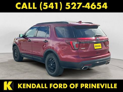 Used 2017 Ford Explorer Sport AWD/4WD image 3