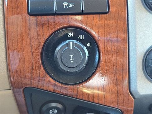 Used 2015 Ford F250 King Ranch image 30