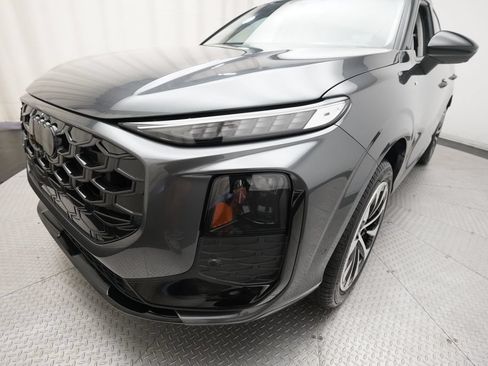 New 2026 Audi Q3 quattro 2.0T AWD/4WD image 24