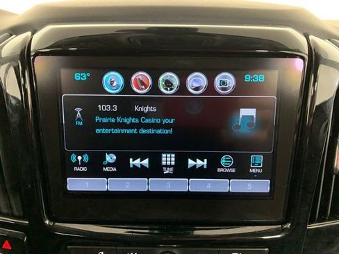 Used 2019 Chevrolet Traverse LT w/ LT Premium Package image 10