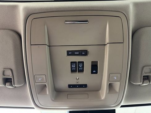 Used 2017 GMC Sierra 3500 Denali w/ Duramax Plus Package image 43