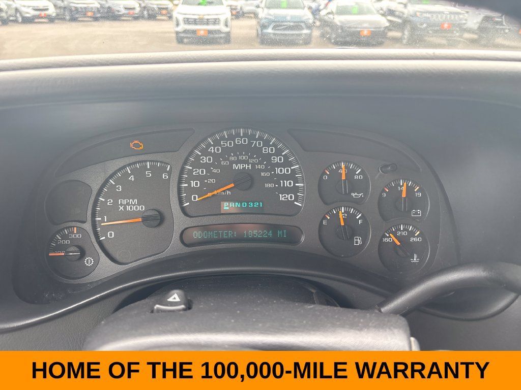 Used 2004 Chevrolet Silverado 2500 LT AWD/4WD image 16
