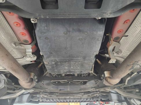 Used 2010 Mercedes-Benz E 350 Coupe image 25