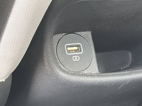 Used 2023 Hyundai Kona SEL image 14