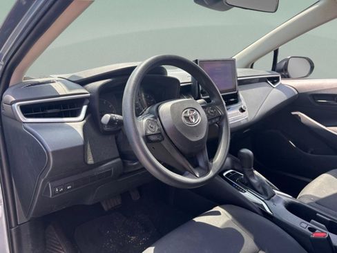 Certified 2024 Toyota Corolla LE w/ LE Convenience Package FWD image 18