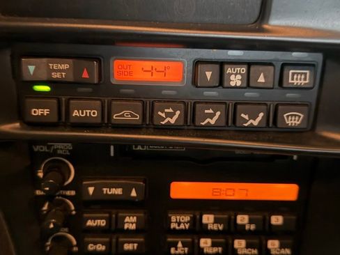 Used 1994 Chevrolet Corvette Convertible image 15