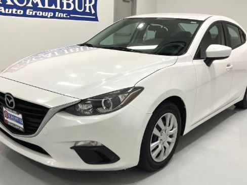 Used 2016 MAZDA MAZDA3 i Sport FWD image 17
