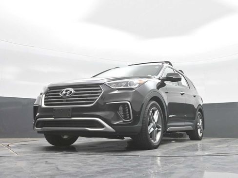 Used 2018 Hyundai Santa Fe Limited AWD/4WD image 31