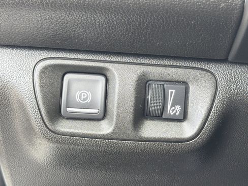 Used 2019 GMC Acadia SLT FWD image 20