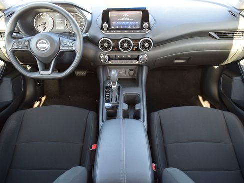 Used 2025 Nissan Sentra S image 7