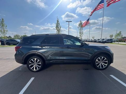 Used 2023 Ford Explorer ST AWD/4WD image 4