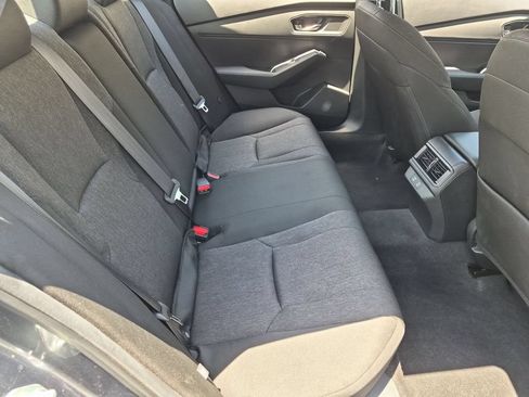 Used 2025 Honda Accord SE image 29