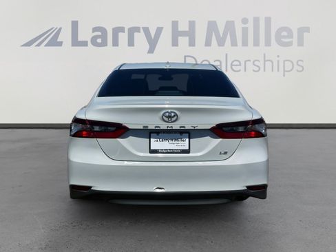 Used 2023 Toyota Camry LE image 6