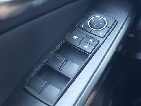 Used 2021 Lexus IS 350 F Sport RWD image 13