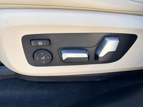 Used 2022 BMW X5 sDrive40i w/ Executive Package image 47