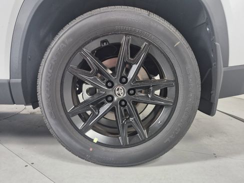 New 2026 Toyota Grand Highlander Limited image 11