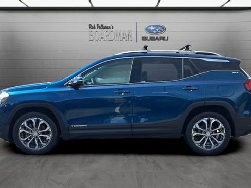 Used 2020 GMC Terrain SLT w/ Preferred Package image 9