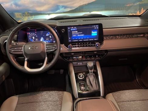 Used 2024 Chevrolet Colorado ZR2 w/ Technology Package image 65