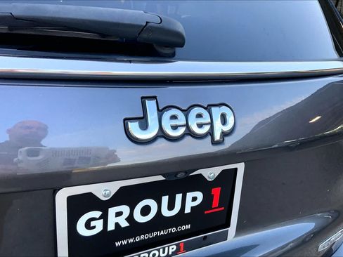 Used 2022 Jeep Compass Latitude w/ Convenience Group FWD image 29