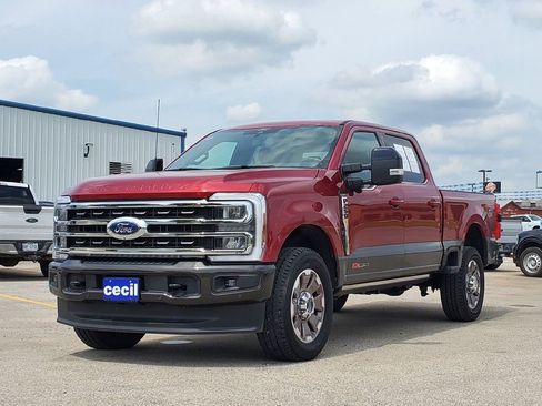 Certified 2025 Ford F250 King Ranch AWD/4WD image 2