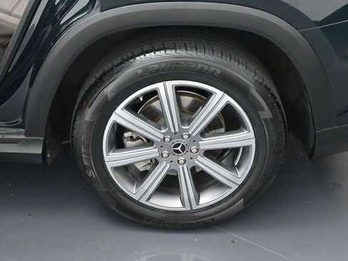 Used 2023 Mercedes-Benz GLS 450 4MATIC image 35