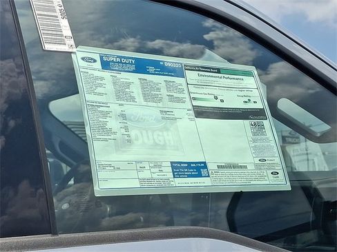 New 2025 Ford F250 Platinum image 19