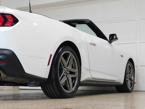 Used 2025 Ford Mustang GT Premium RWD image 94