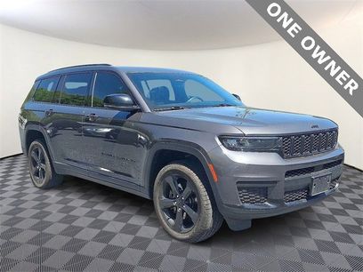 Used 2022 Jeep Grand Cherokee L Laredo