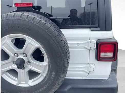 Used 2020 Jeep Wrangler Unlimited Sport S image 6