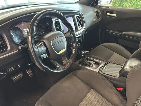Used 2020 Dodge Charger R/T w/ Blacktop Package image 12